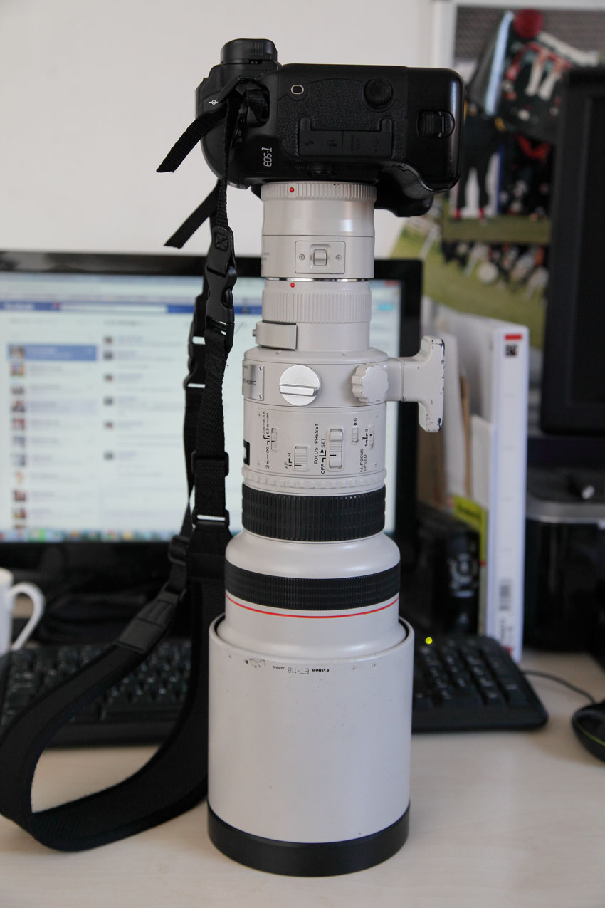 Canon EF300mm F2.8L USM With Canon EF 2x II Extender